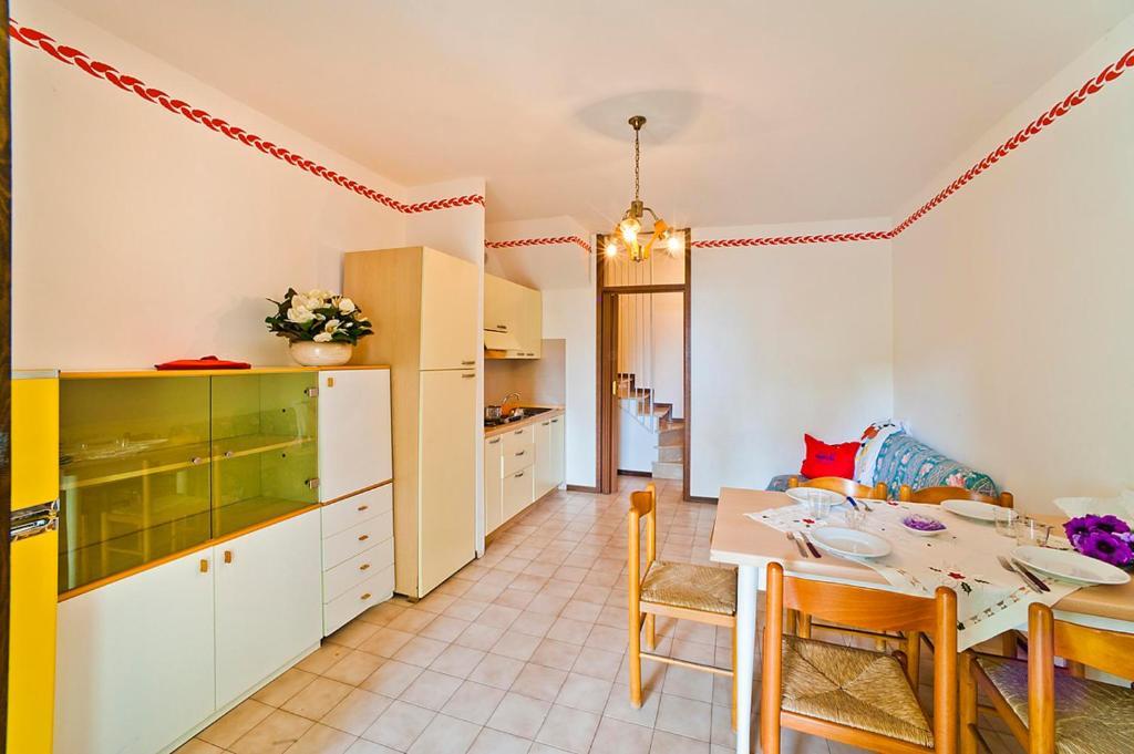 Residence Cinzia Pool Бибионе Номер фото