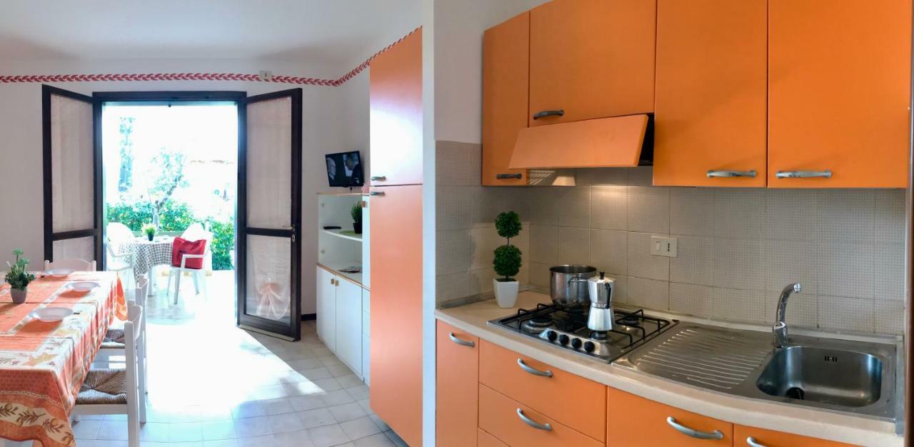 Residence Cinzia Pool Бибионе Экстерьер фото